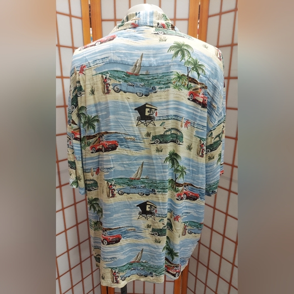 Walt Disney World Hawaiian Aloha Shirt Mickey Surfing Beach Retro Mens Large XL - Picture 4 of 9